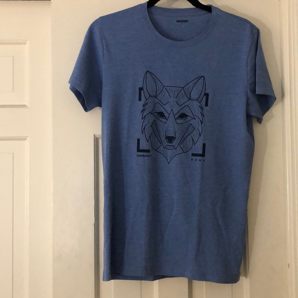Blue T shirt with wolf on front
